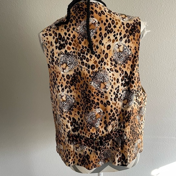 Helen Sheets Cheetah Print Button Vest - Picture 4 of 7